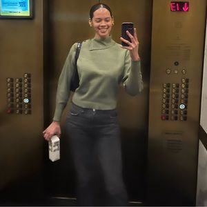 Meet your Posher, Keke